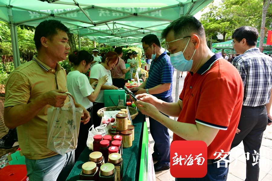 海南两场“消费助农大集市”圆满收市 总销售额超19万元